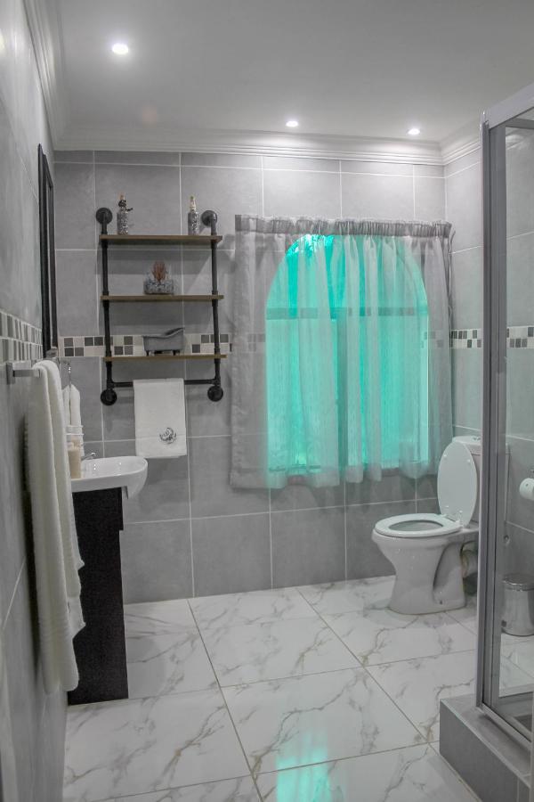 Villa La Sola B&B And Self-Catering Боксбург Экстерьер фото